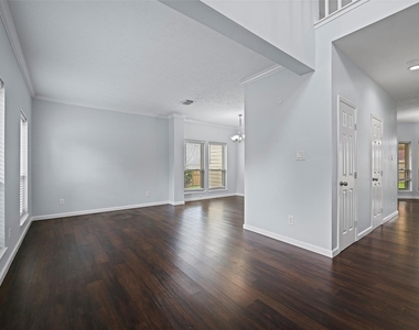 13911 Danton Falls Drive - Photo Thumbnail 3