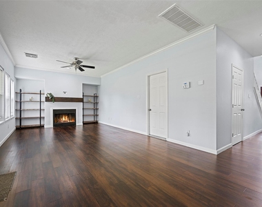 13911 Danton Falls Drive - Photo Thumbnail 15