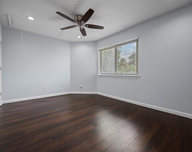 13911 Danton Falls Drive - Photo Thumbnail 21