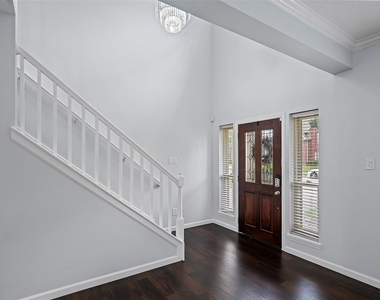 13911 Danton Falls Drive - Photo Thumbnail 2