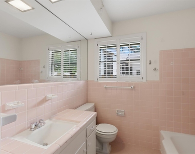 5206 Carew Street - Photo Thumbnail 11