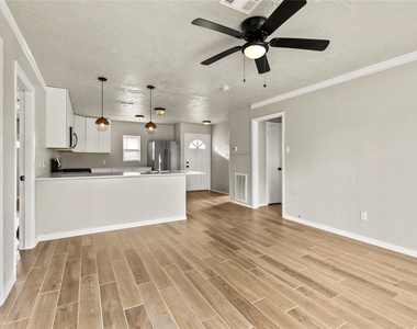 11455 Spottswood Drive - Photo Thumbnail 6
