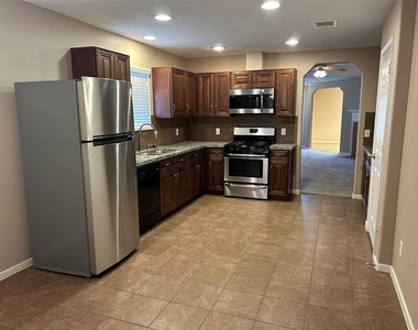 6618 Northridge Trace Lane - Photo Thumbnail 13