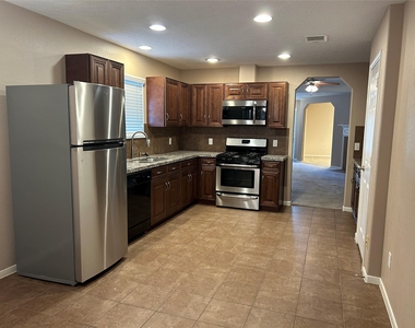 6618 Northridge Trace Lane - Photo Thumbnail 15