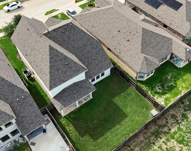 6018 Mapleton Meadow Lane - Photo Thumbnail 31