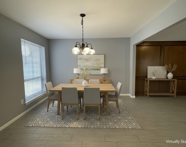 7918 Midland Forest Drive - Photo Thumbnail 27