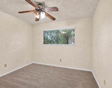 7019 Wyoma Trail - Photo Thumbnail 25