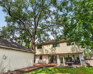 7019 Wyoma Trail - Photo Thumbnail 30
