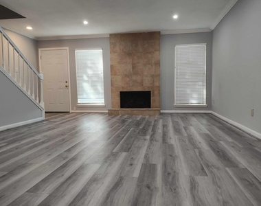 9901 Sharpcrest Street - Photo Thumbnail 2