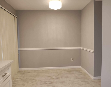 9901 Sharpcrest Street - Photo Thumbnail 4