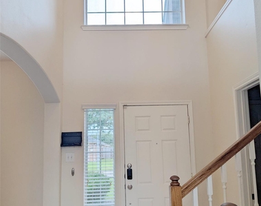 11 Carmel Chase Court - Photo Thumbnail 14