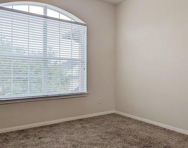11 Carmel Chase Court - Photo Thumbnail 23