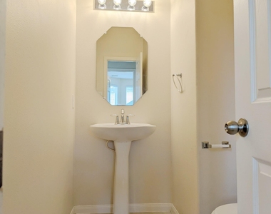 11 Carmel Chase Court - Photo Thumbnail 8