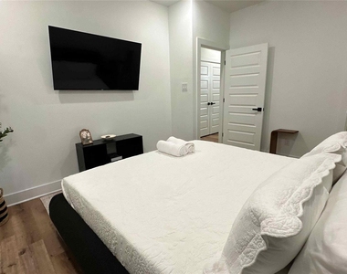 4609 Bricker Street - Photo Thumbnail 7