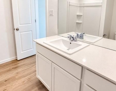 14640 S Ascot Bend Circle - Photo Thumbnail 9