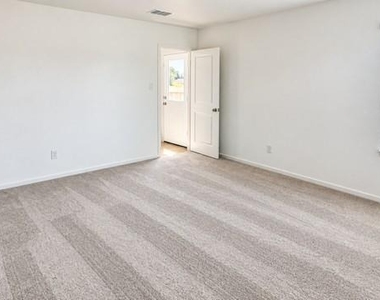 14640 S Ascot Bend Circle - Photo Thumbnail 7