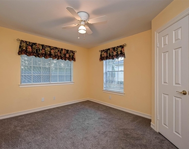 4502 Devonshire Street - Photo Thumbnail 23