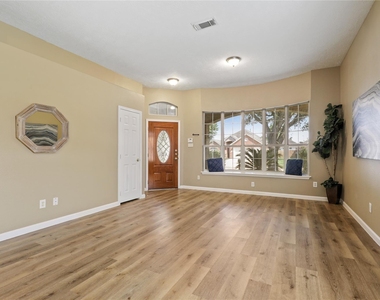 21118 Terrace View Drive - Photo Thumbnail 4