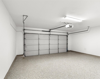 4439 N Vineyard Meadow Lane - Photo Thumbnail 3