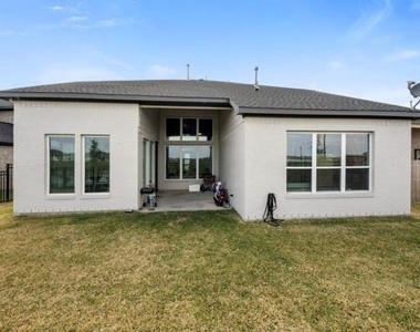 5025 Steady Breeze Drive - Photo Thumbnail 24