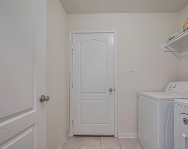 20726 Westfield Grove Place - Photo Thumbnail 21