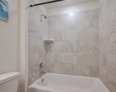 20726 Westfield Grove Place - Photo Thumbnail 31