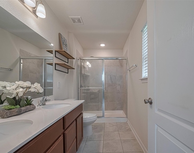 20726 Westfield Grove Place - Photo Thumbnail 19