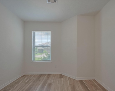 20726 Westfield Grove Place - Photo Thumbnail 28