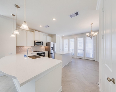 1920 Honey Mound Dr Drive - Photo Thumbnail 10