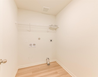 15238 Snowdrop Field Drive - Photo Thumbnail 22