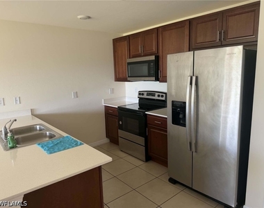 513 Ella Jean Place - Photo Thumbnail 1