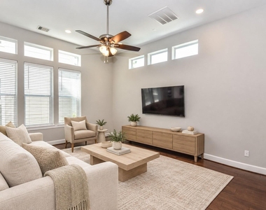 710 Schwartz Street - Photo Thumbnail 9