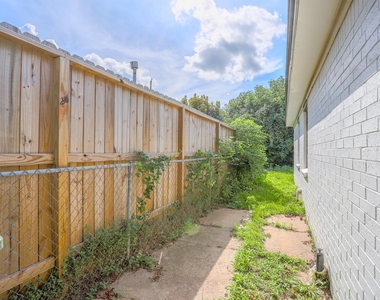 511 Guyer Street - Photo Thumbnail 18