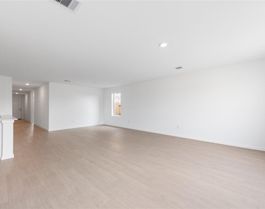 9110 Golden Dorado Lane - Photo Thumbnail 10