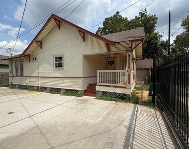 404 E 29th - Photo Thumbnail 6