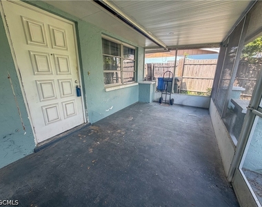 1034 Southdale Road - Photo Thumbnail 10