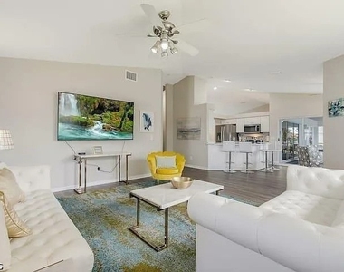 313 Se 23rd Terrace - Photo Thumbnail 31