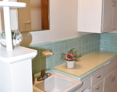 5911 Hornwood Drive - Photo Thumbnail 13