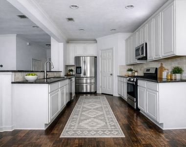 24531 Via Salerno Court - Photo Thumbnail 12