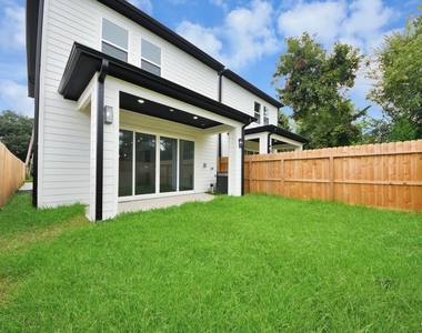 2604 Winbern Street - Photo Thumbnail 33