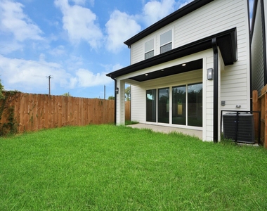 2604 Winbern Street - Photo Thumbnail 34