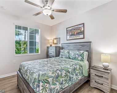 43010 Greenway Boulevard - Photo Thumbnail 11