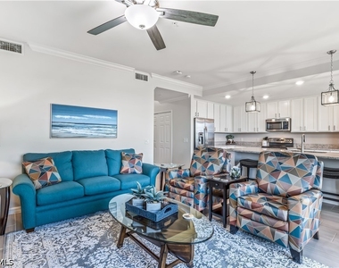 43010 Greenway Boulevard - Photo Thumbnail 3