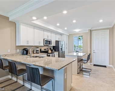 43050 Greenway Boulevard - Photo Thumbnail 5