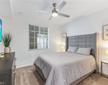 43050 Greenway Boulevard - Photo Thumbnail 9