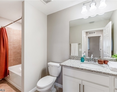 43050 Greenway Boulevard - Photo Thumbnail 10