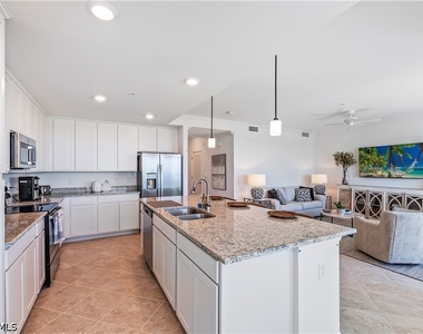 43050 Greenway Boulevard - Photo Thumbnail 6