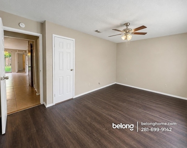 3108 Trembling Creek Circle - Photo Thumbnail 3