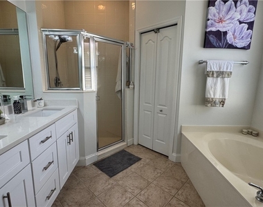 13672 Troia Drive - Photo Thumbnail 10