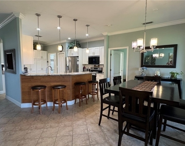 13672 Troia Drive - Photo Thumbnail 5